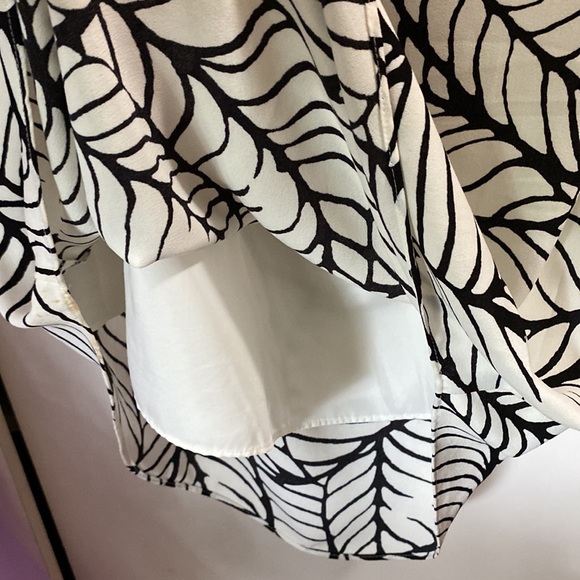 Like new Summer resort tropical palm ruffle one shoulder dress - Picture 7 of 10